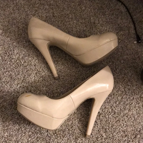 Guess Shoes - Guess nude heels size 6.5 Guess Shoes - Guess nude heels size 6.5